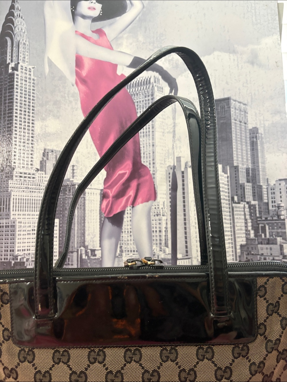 Gucci Brown GG Monogram Shoulder Bag with Dark Patent Trim - Picture 7 of 14